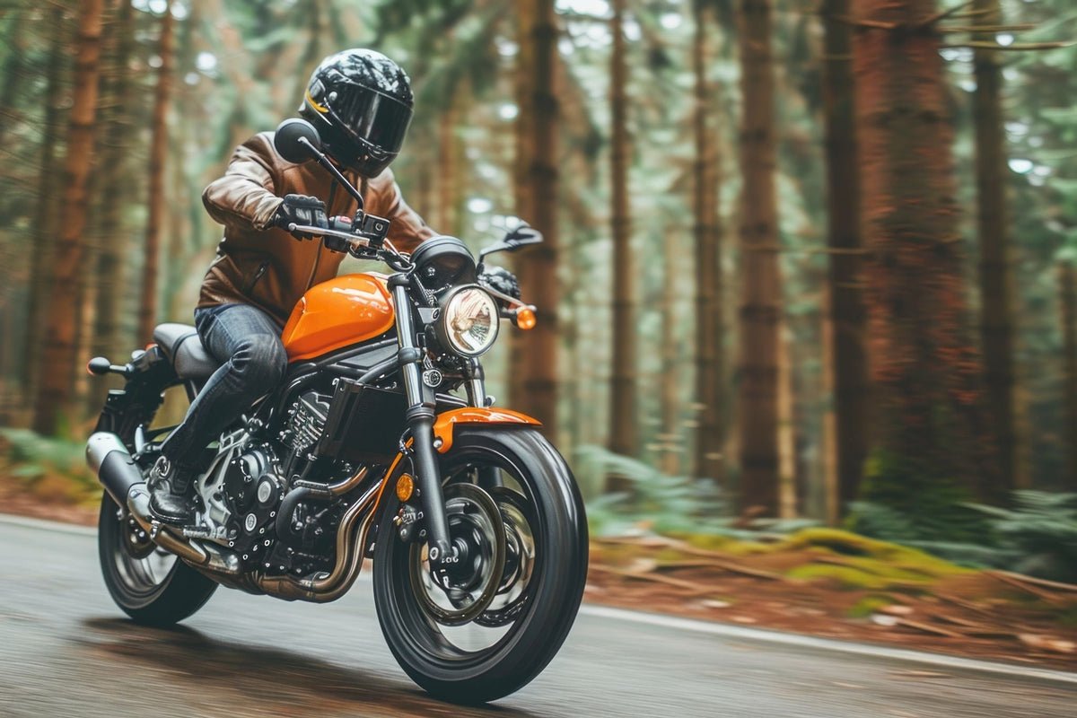 The Art of Packing Light for Long-Distance Motorcycle Rides — How the Right Bags Keep You Organised and Ready for Anything