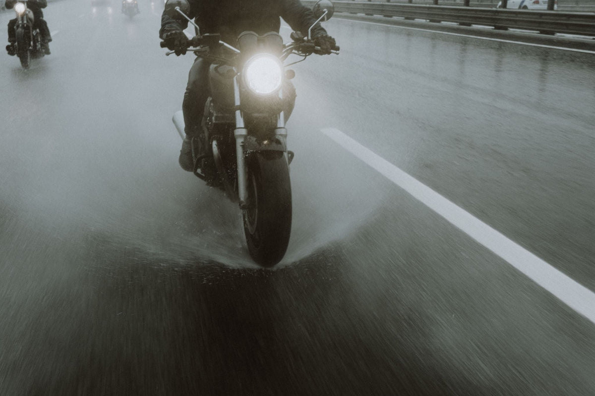 Waterproof Motorcycle Luggage: How to Keep Your Gear Dry on Wet-Weather Rides