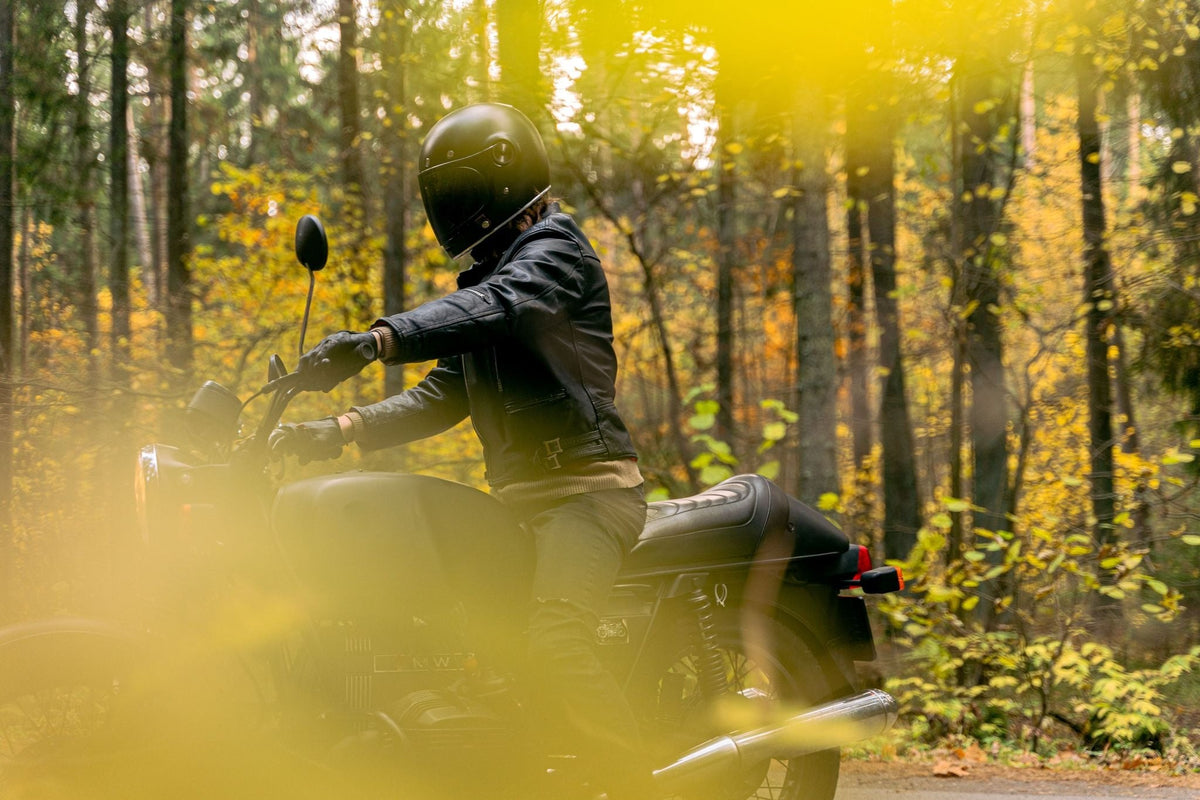 The Pre-Ride Autumn Motorcycle Checklist: Tires, Brakes, Battery and Visibility